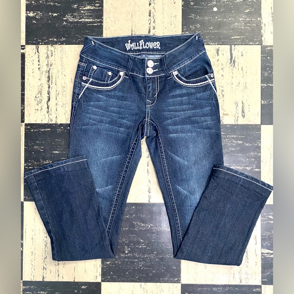 WallFlower Jeans